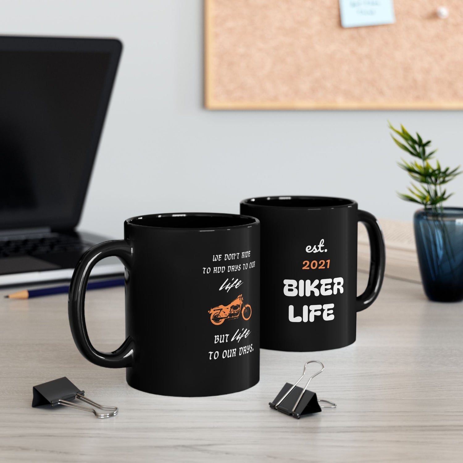 MOTORCYCLE-THEMED MUGS AND THERMAL CUPS - URBAN